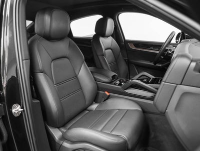 2024 Porsche Cayenne Coupe