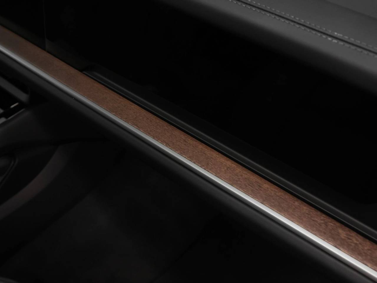 2024 Porsche Cayenne Coupe