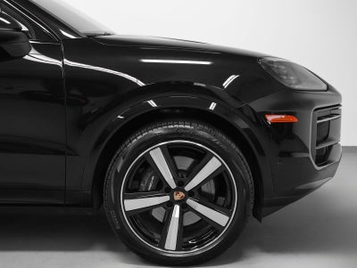 2025 Porsche Cayenne Coupe