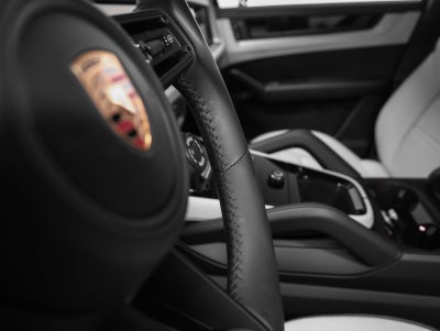 2025 Porsche Cayenne Coupe