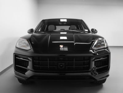 2025 Porsche Cayenne Coupe