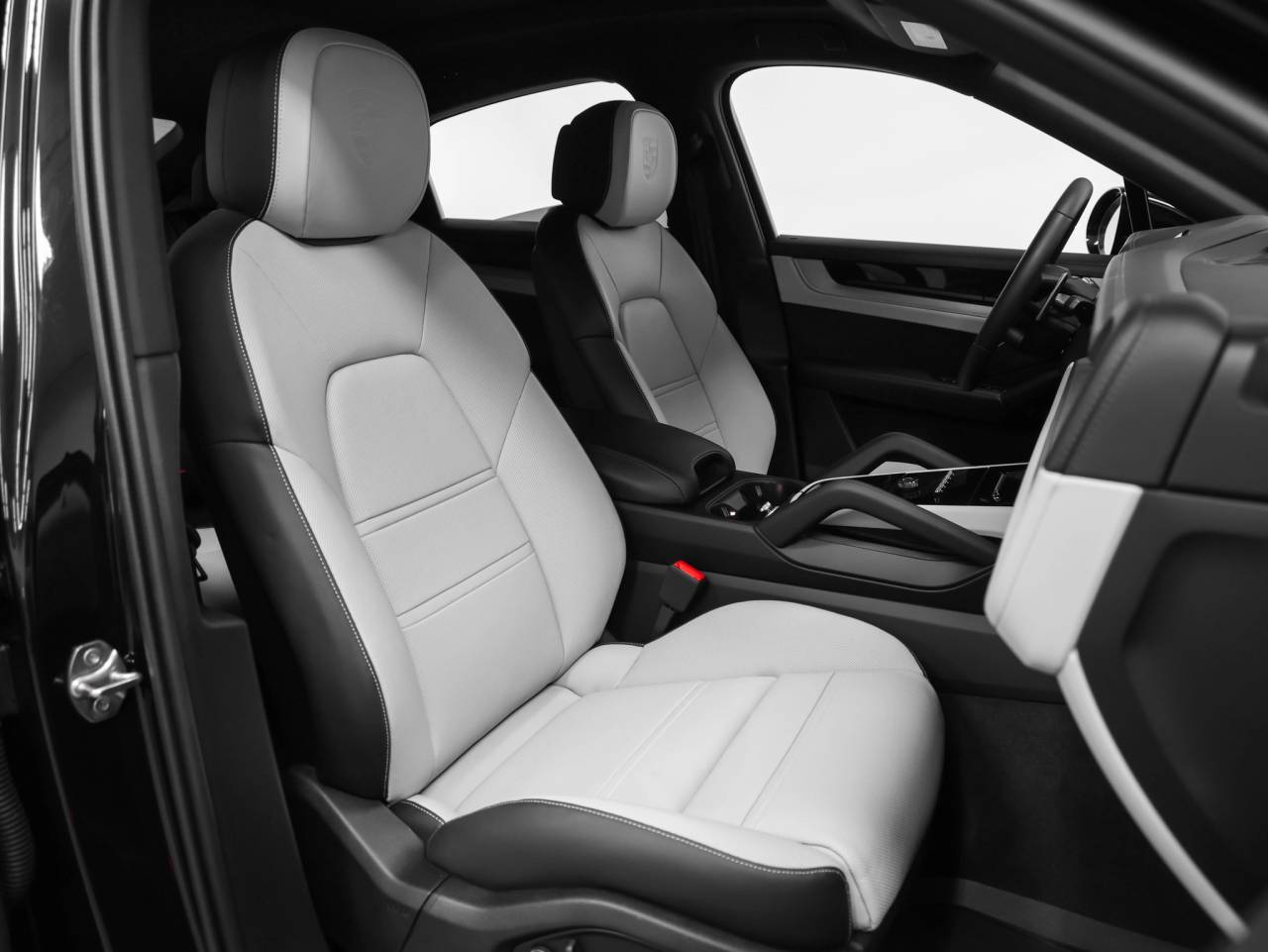 2025 Porsche Cayenne Coupe
