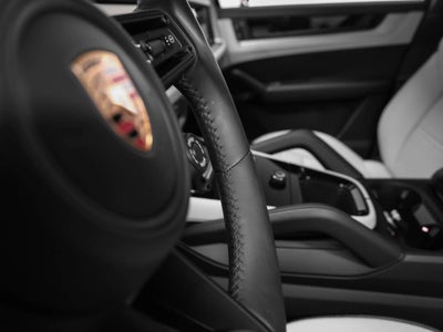 2025 Porsche Cayenne Coupe