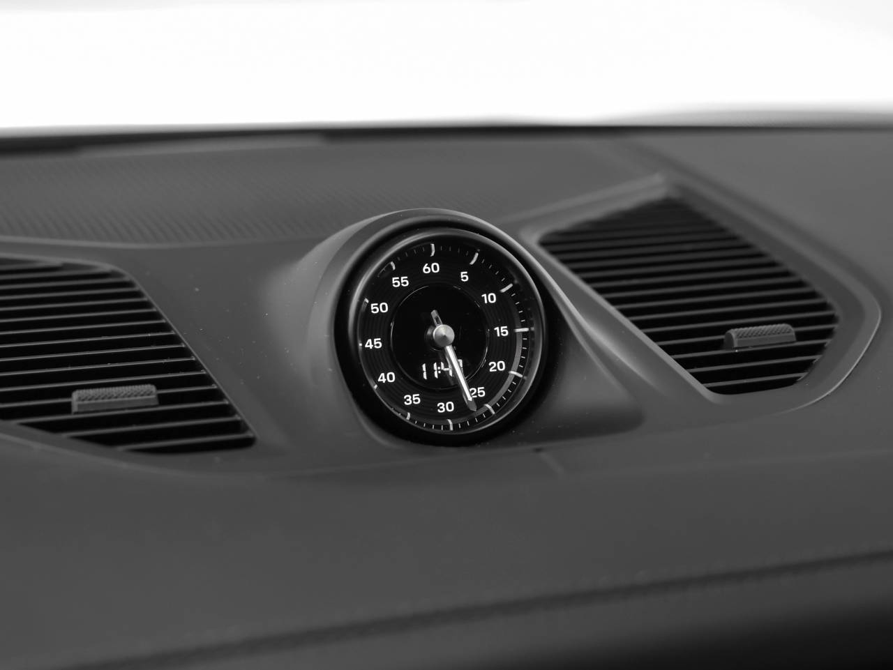 2025 Porsche Cayenne Coupe