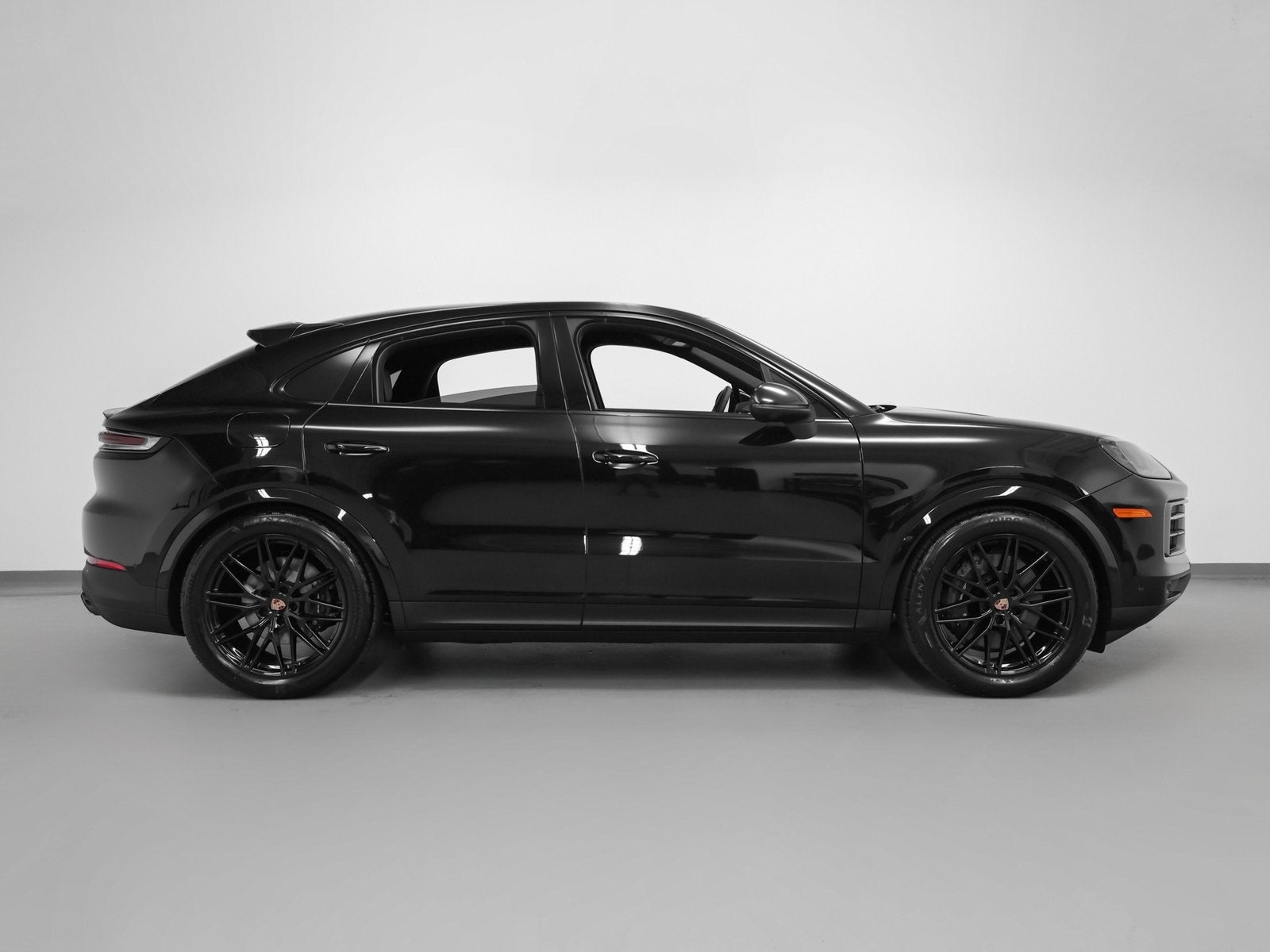 2026 Porsche Cayenne Coupe Base