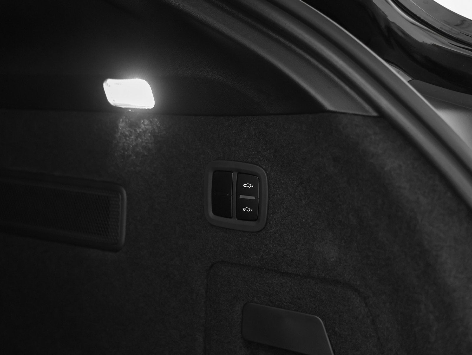 2026 Porsche Cayenne Coupe Base