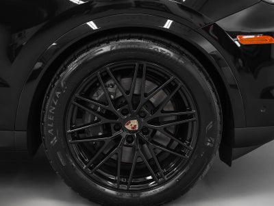 2026 Porsche Cayenne Coupe Base