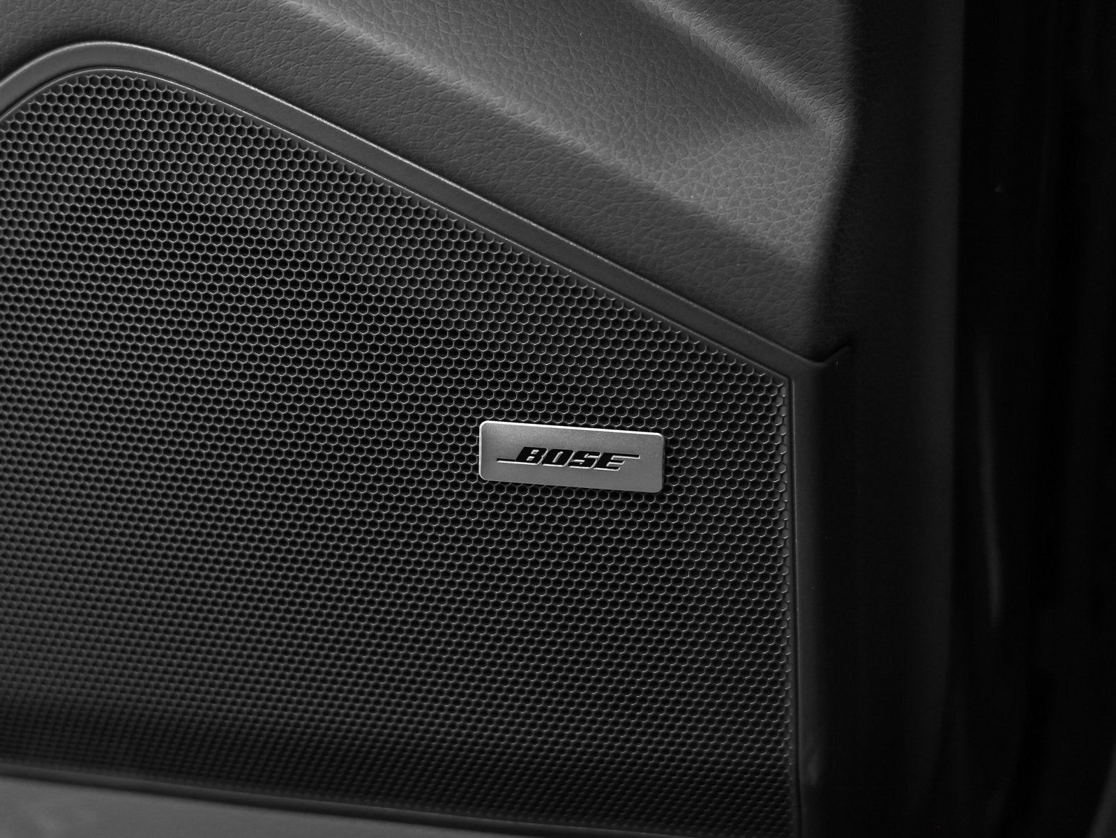 2026 Porsche Cayenne Coupe Base