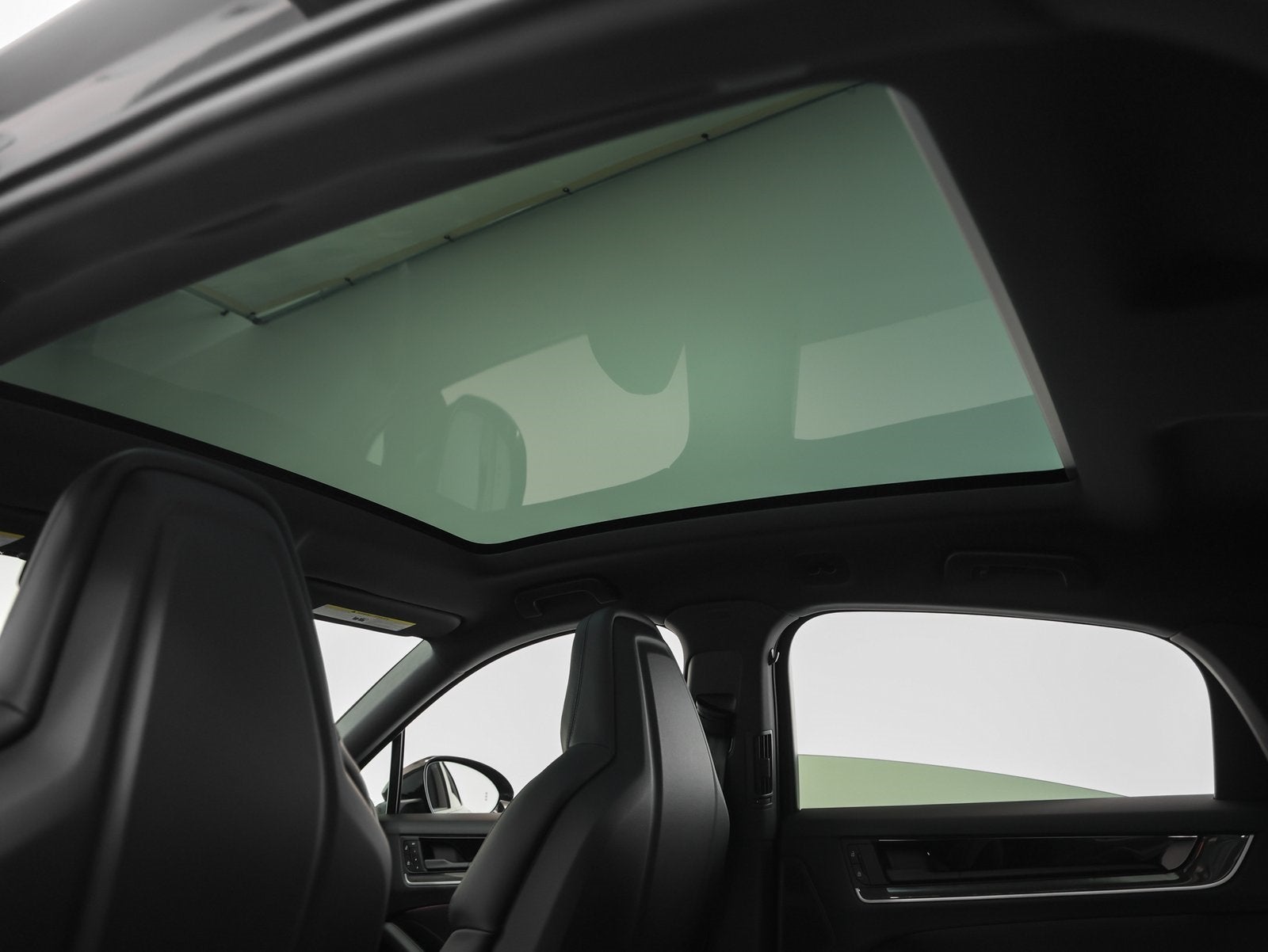 2026 Porsche Cayenne Coupe Base