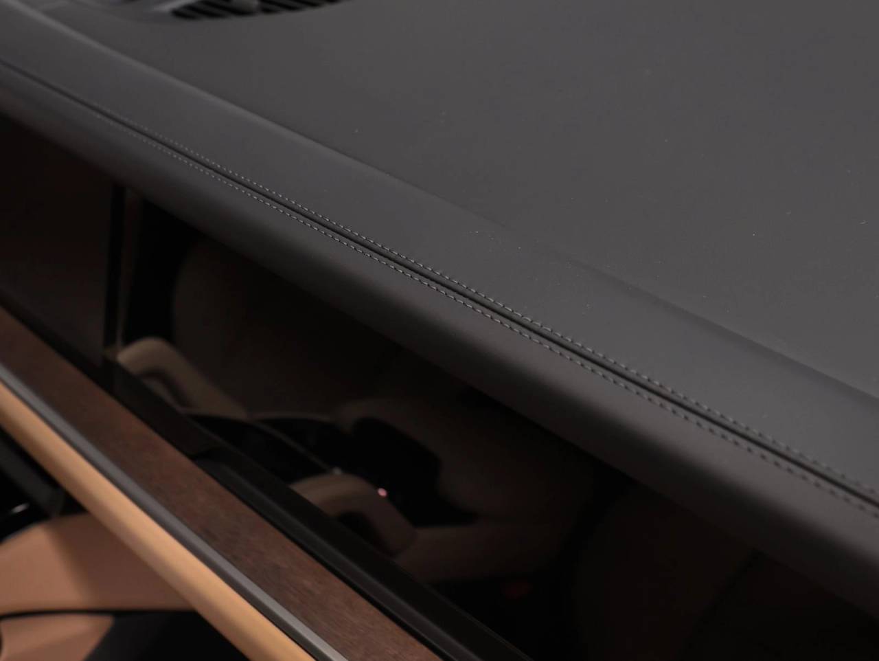 2025 Porsche Cayenne Cayenne Coupe