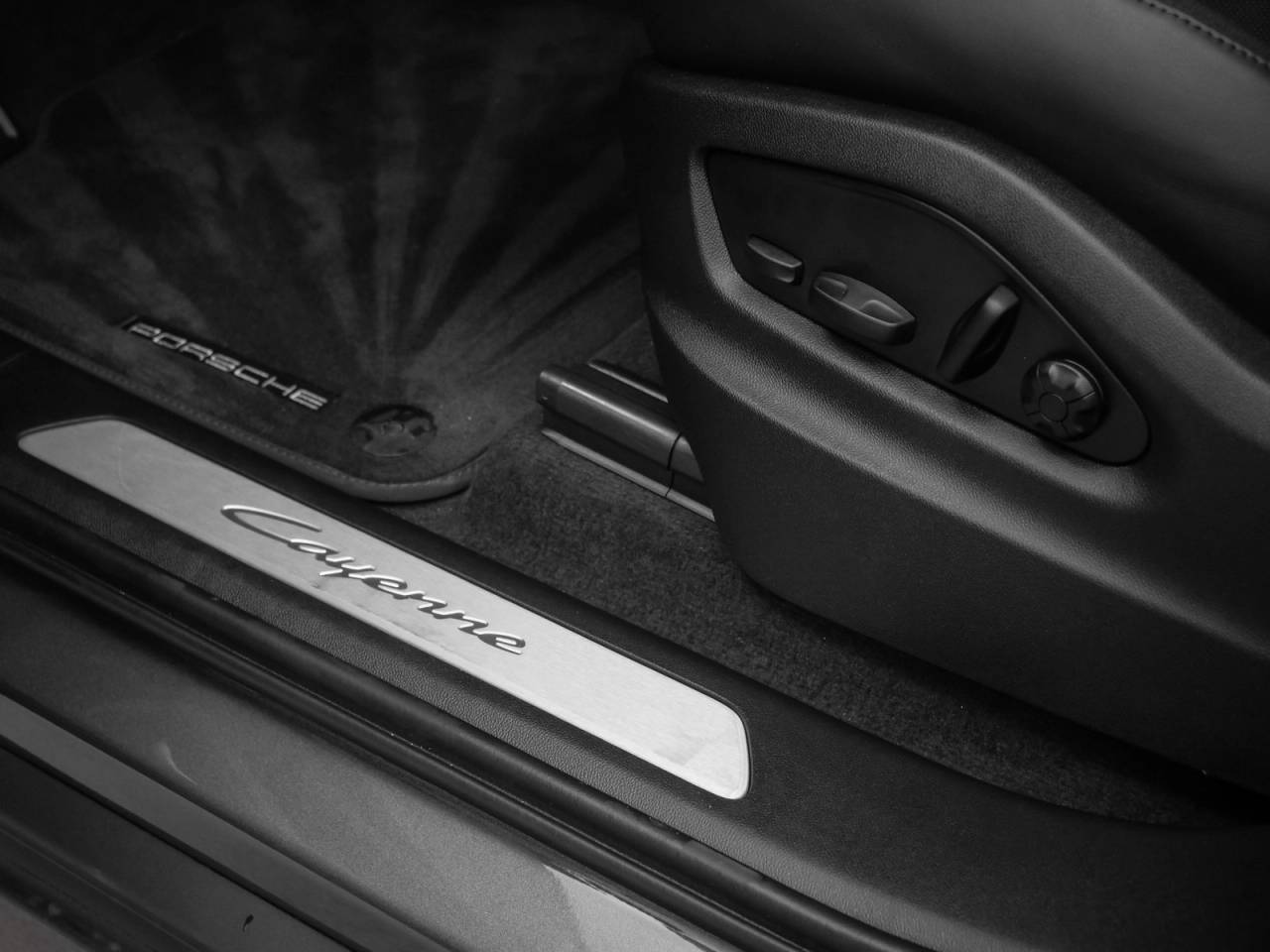 2025 Porsche Cayenne Cayenne Coupe