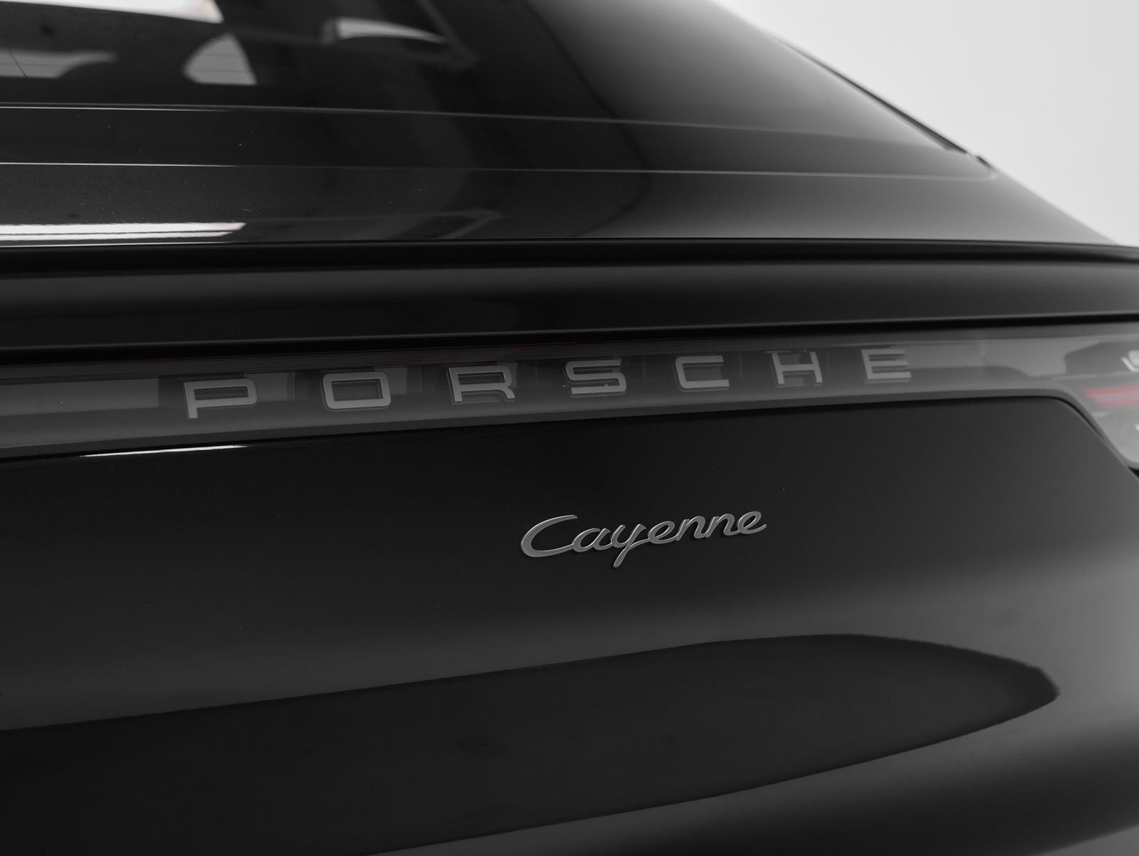 2022 Porsche Cayenne Cayenne Coupe Platinum Edition