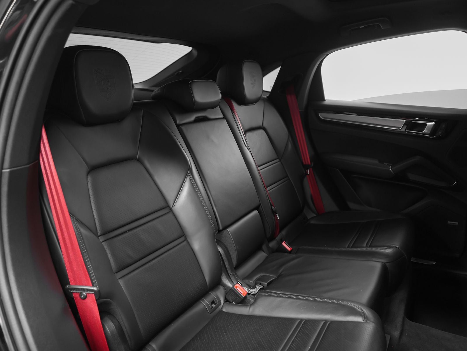 2022 Porsche Cayenne Cayenne Coupe Platinum Edition