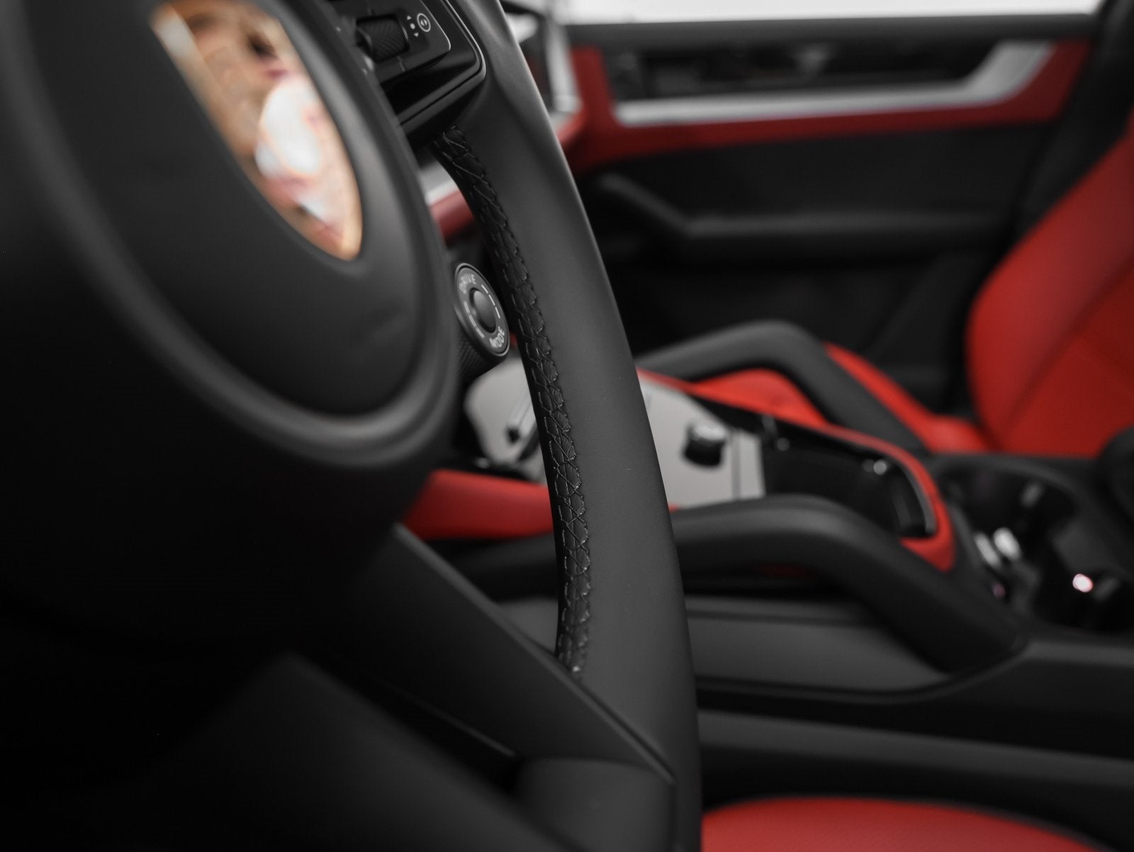 2026 Porsche Cayenne Coupe Base