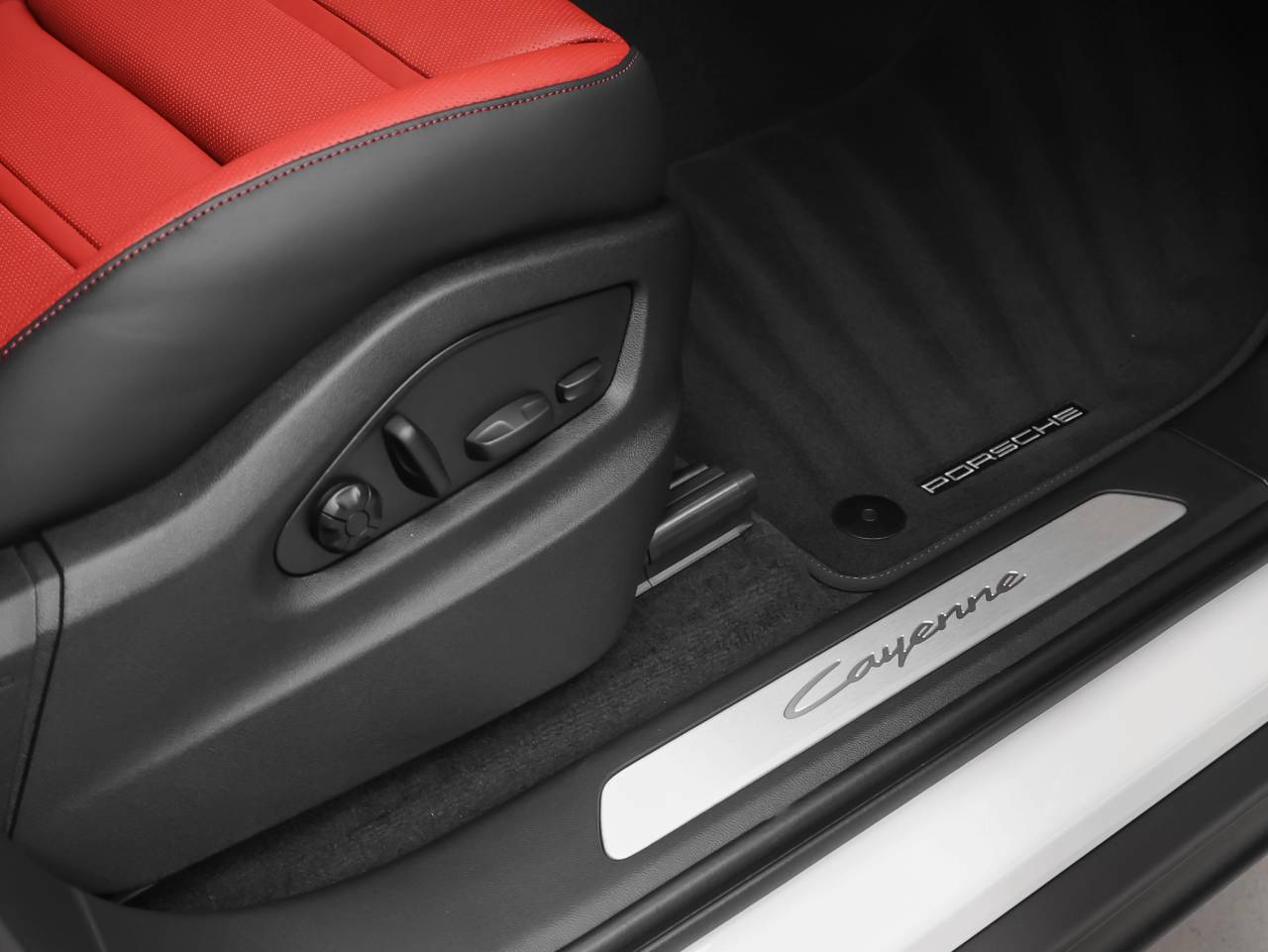 2026 Porsche Cayenne Cayenne Coupe