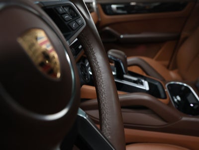 2023 Porsche Cayenne S Coupe