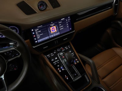 2023 Porsche Cayenne S Coupe