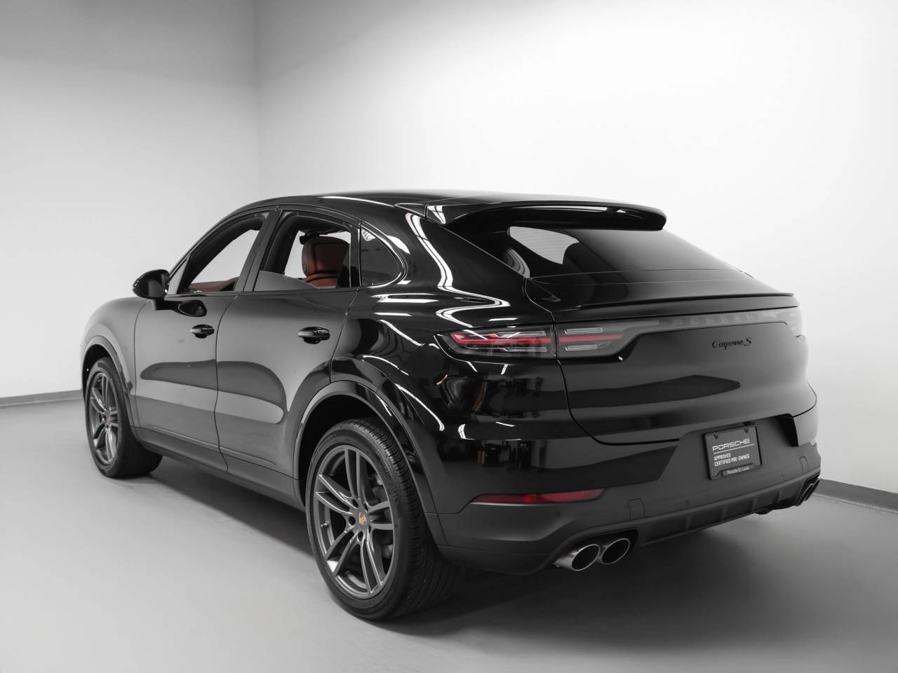 2023 Porsche Cayenne S Coupe