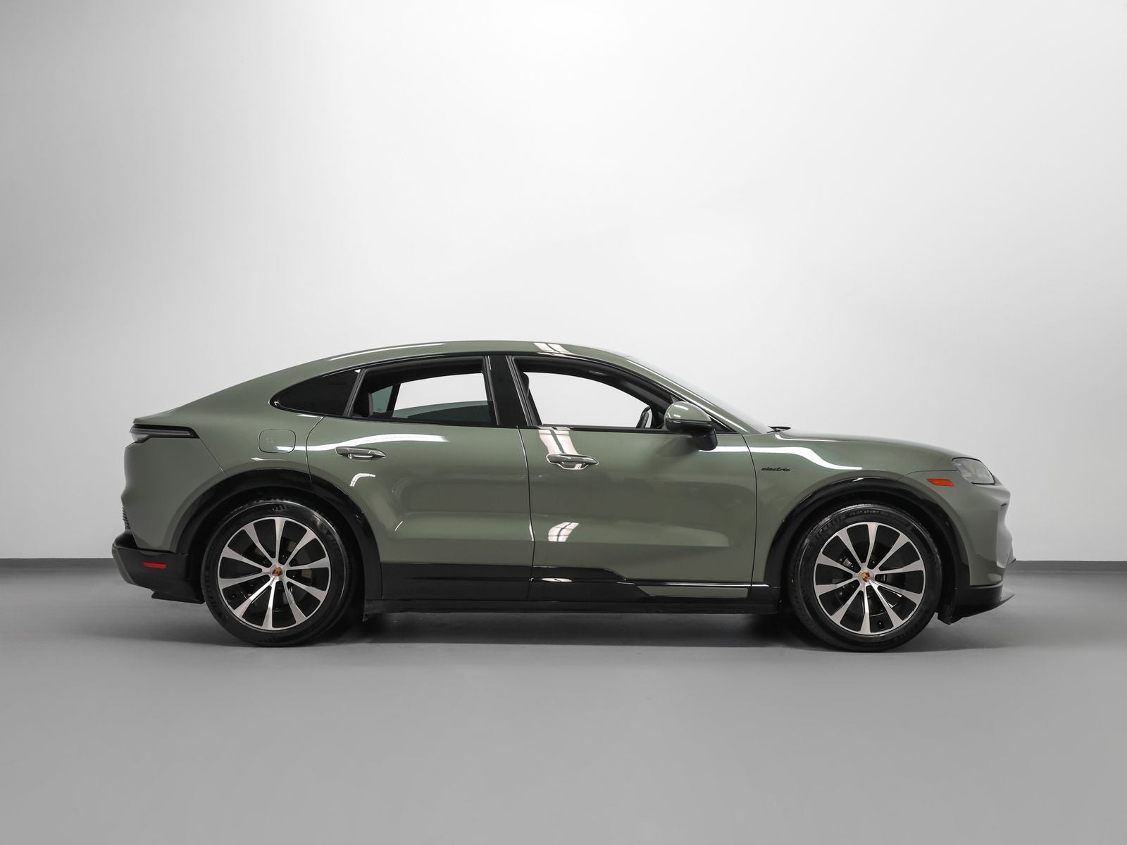 2026 Porsche Cayenne Cayenne S Coupe Electric