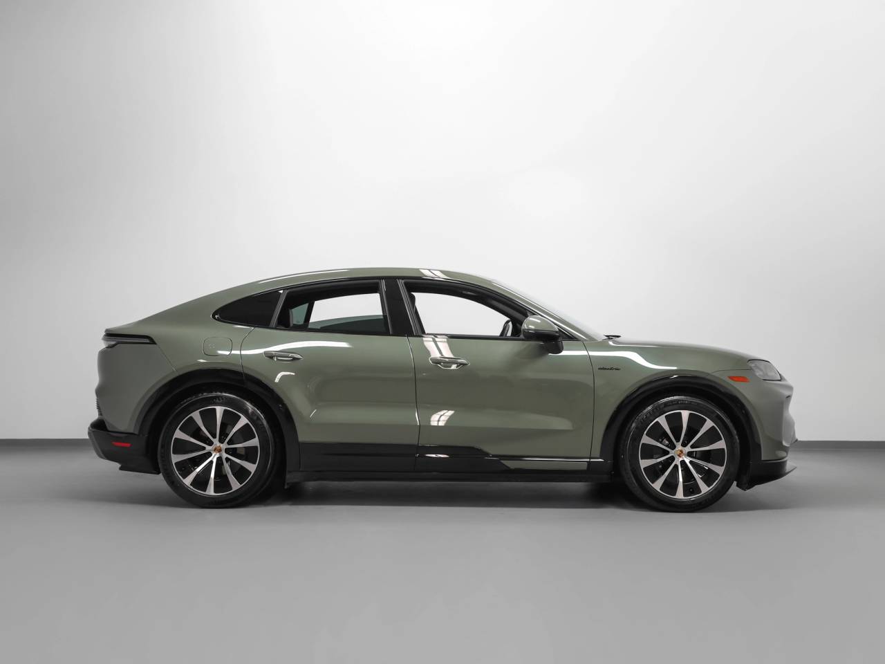 2026 Porsche Cayenne Cayenne S Coupe Electric