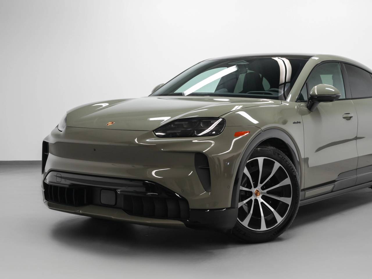 2026 Porsche Cayenne Cayenne S Coupe Electric
