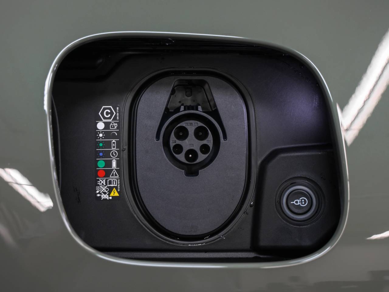 2026 Porsche Cayenne Cayenne S Coupe Electric