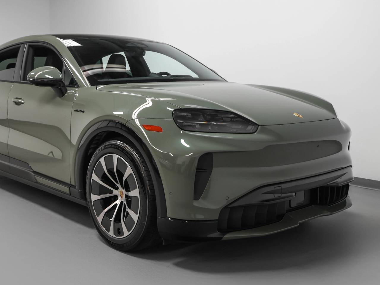 2026 Porsche Cayenne Cayenne S Coupe Electric