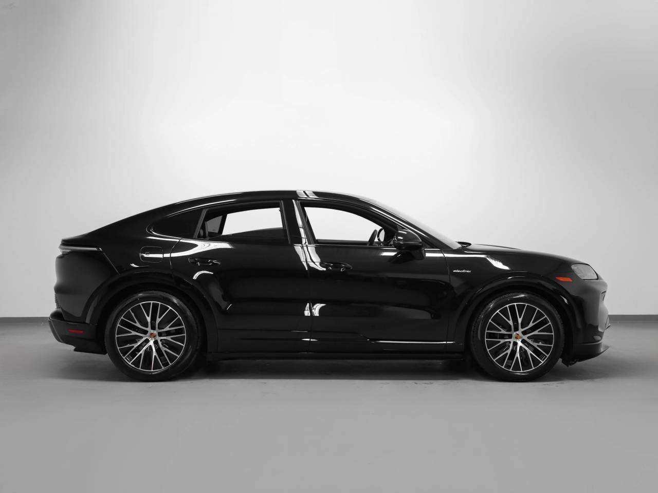 2026 Porsche Cayenne Cayenne S Coupe Electric