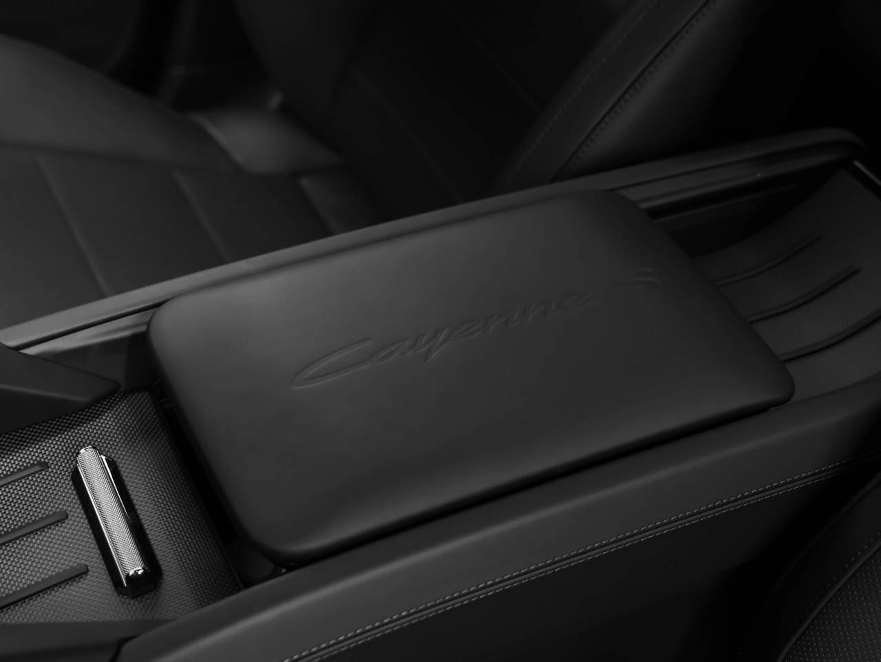 2026 Porsche Cayenne Cayenne S Coupe Electric