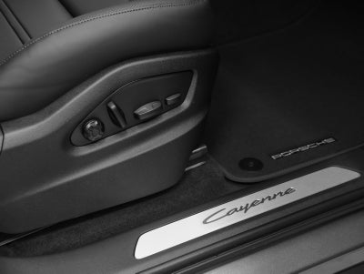 2026 Porsche Cayenne E-Hybrid Coupe