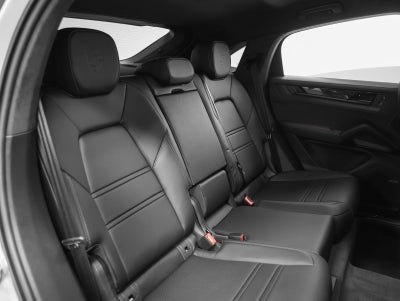 2026 Porsche Cayenne Cayenne GTS Coupe