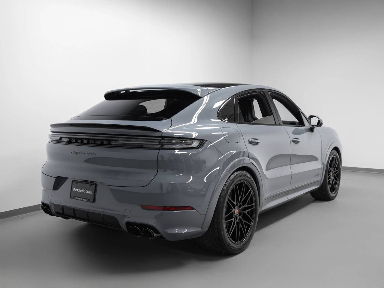 2026 Porsche Cayenne Cayenne GTS Coupe