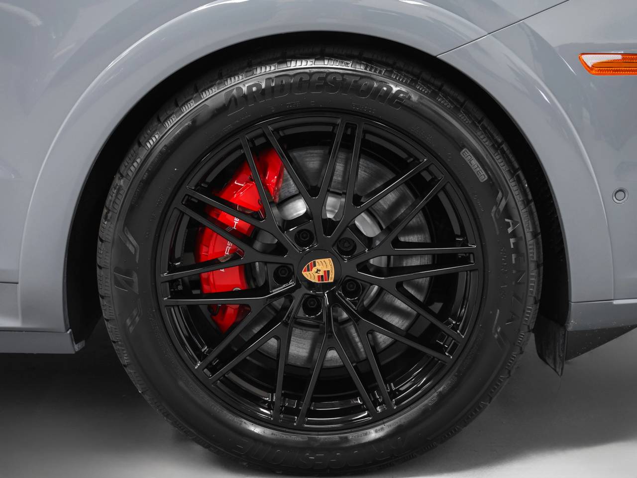 2026 Porsche Cayenne Cayenne GTS Coupe