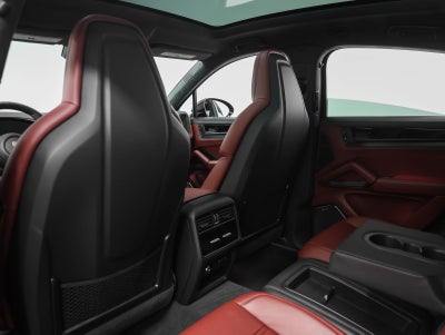 2026 Porsche Cayenne Cayenne GTS Coupe