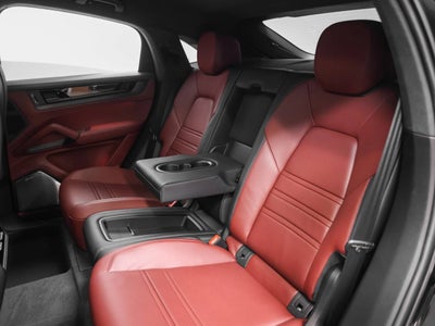 2026 Porsche Cayenne Cayenne GTS Coupe