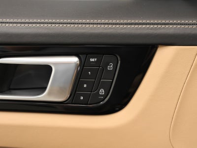 2023 Porsche Cayenne Cayenne GTS Coupe