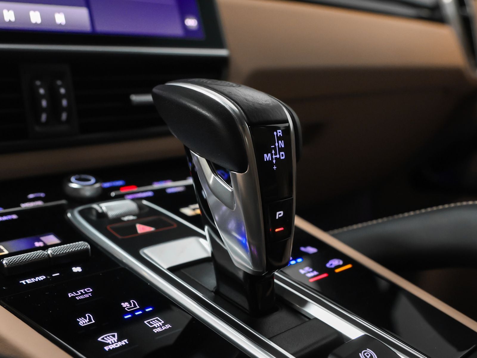 2023 Porsche Cayenne Cayenne GTS Coupe