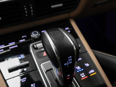 2023 Porsche Cayenne Cayenne GTS Coupe