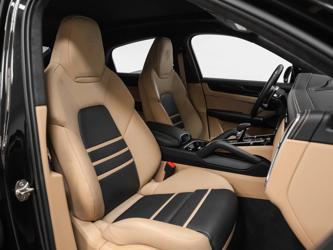 2023 Porsche Cayenne Cayenne GTS Coupe