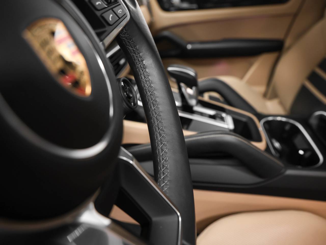 2023 Porsche Cayenne Cayenne GTS Coupe