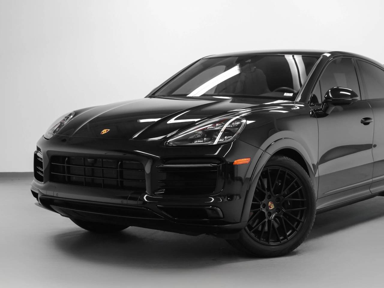 2023 Porsche Cayenne Cayenne GTS Coupe