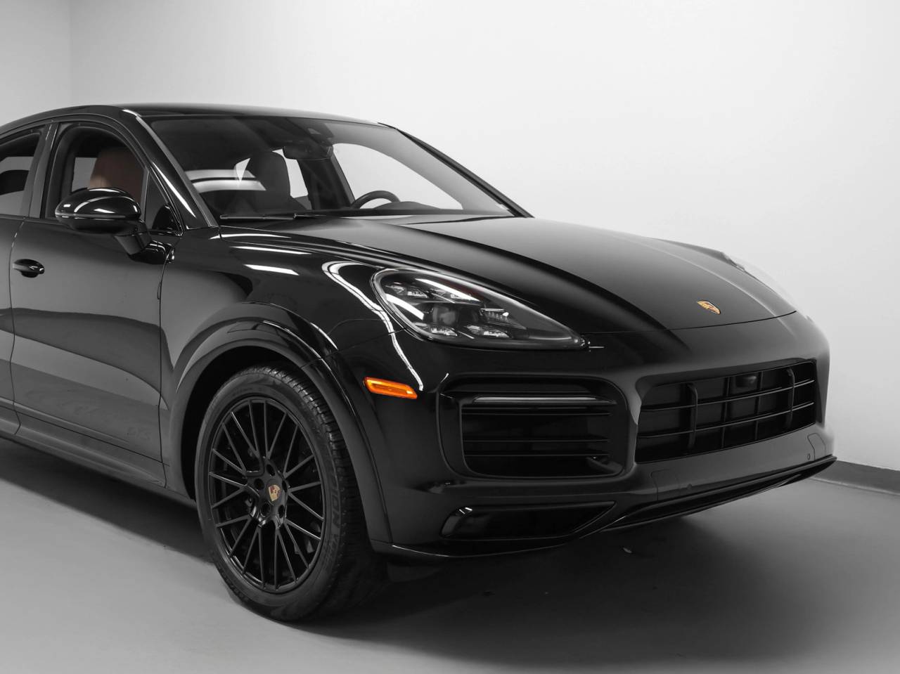 2023 Porsche Cayenne Cayenne GTS Coupe