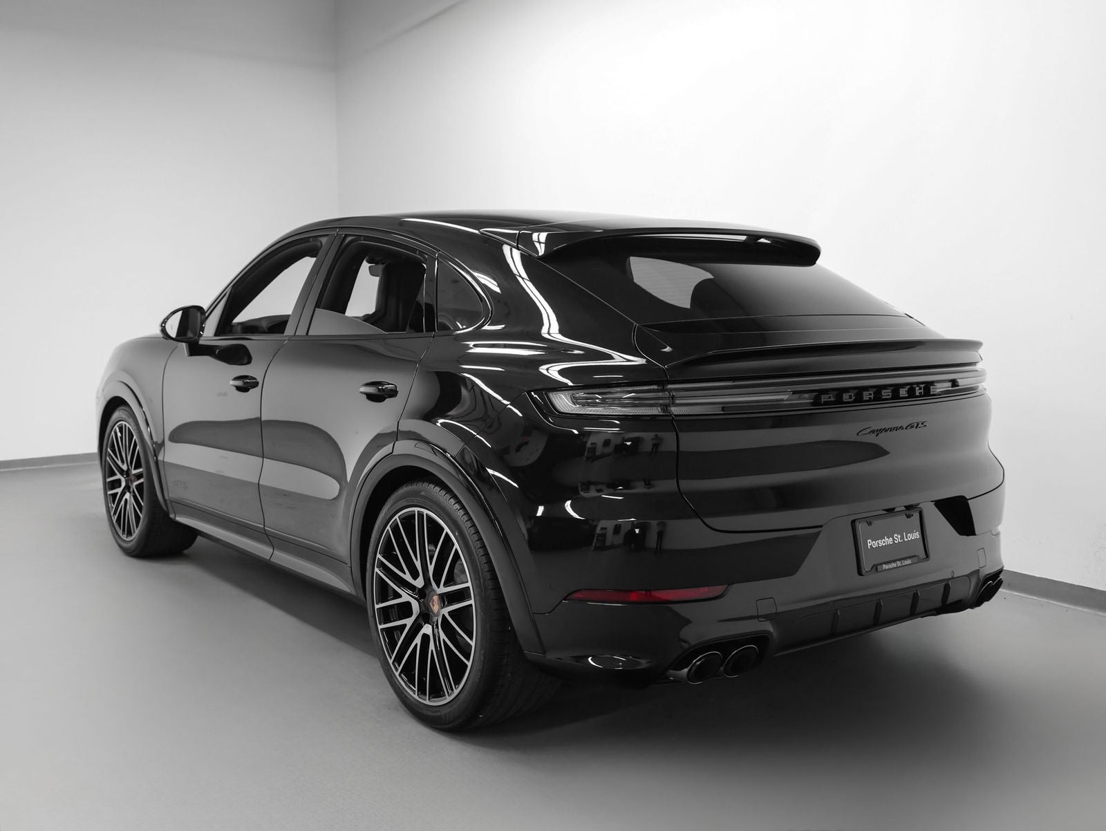 2026 Porsche Cayenne Cayenne GTS Coupe