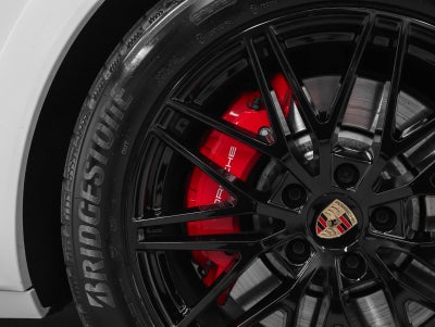 2025 Porsche Cayenne Cayenne GTS Coupe