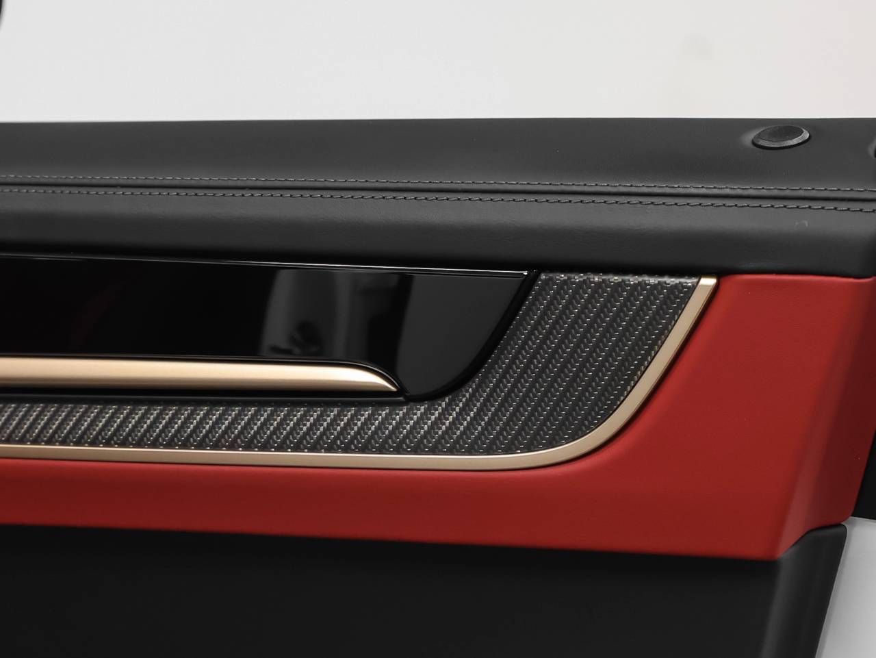 2025 Porsche Cayenne Cayenne GTS Coupe