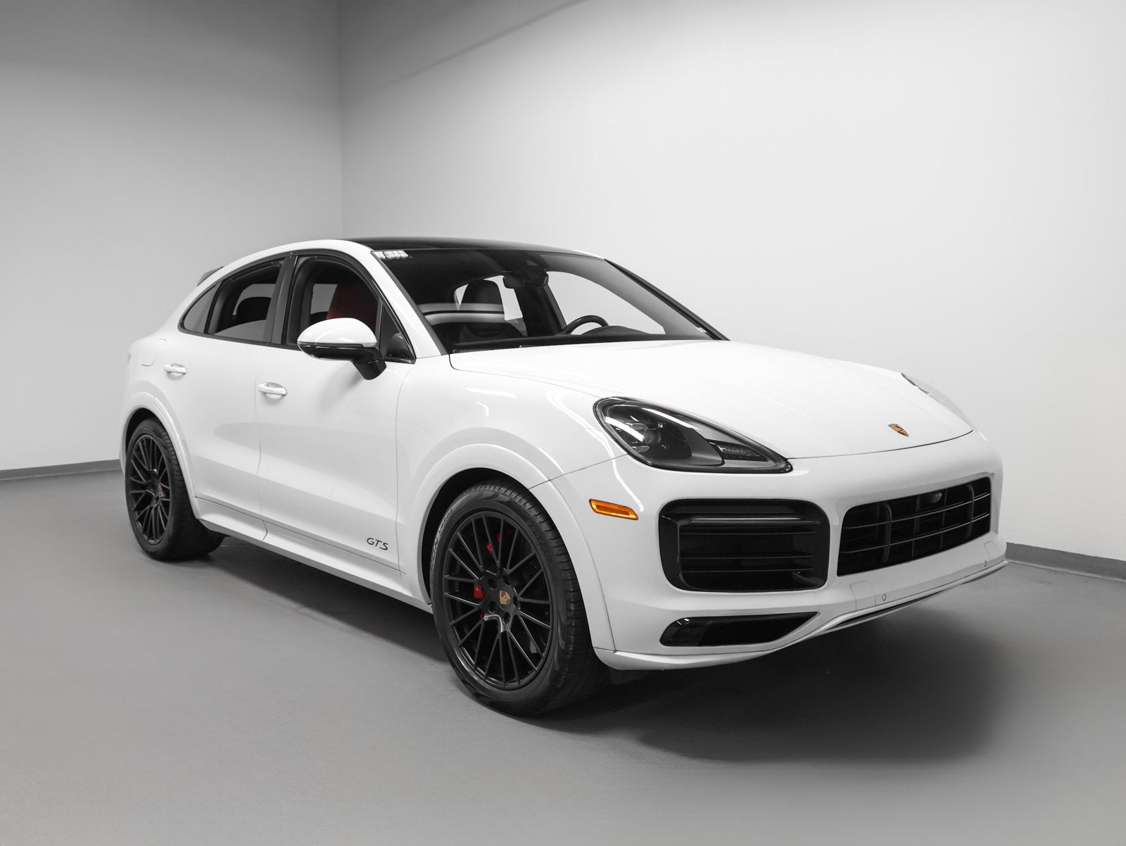 2022 Porsche Cayenne Coupe GTS