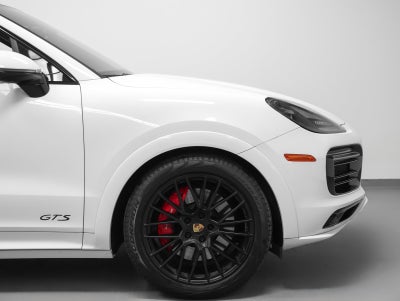 2022 Porsche Cayenne Coupe GTS