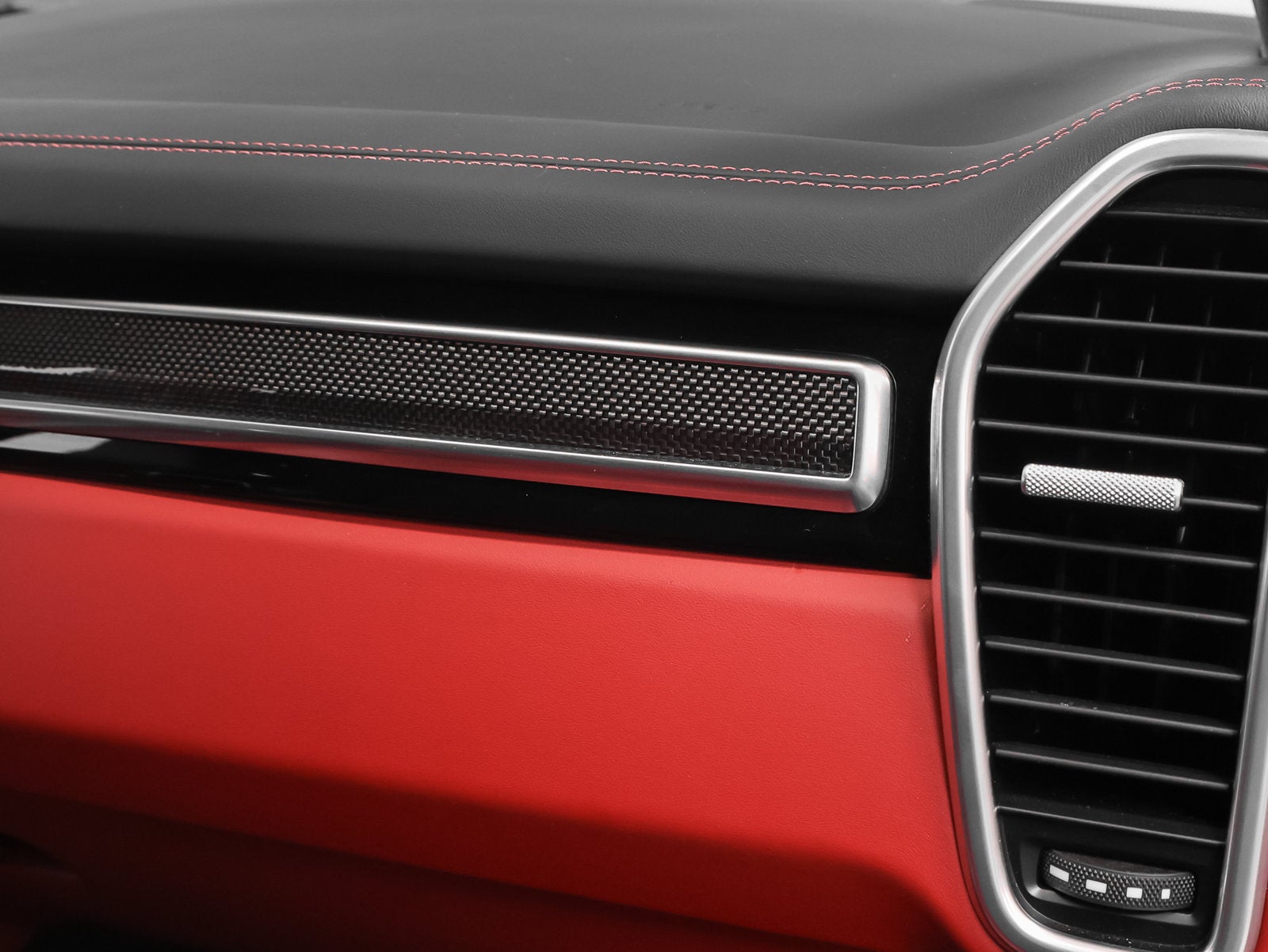 2022 Porsche Cayenne Coupe GTS