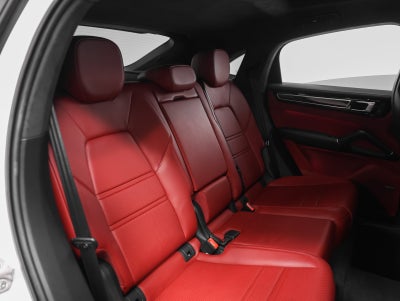 2022 Porsche Cayenne Coupe GTS