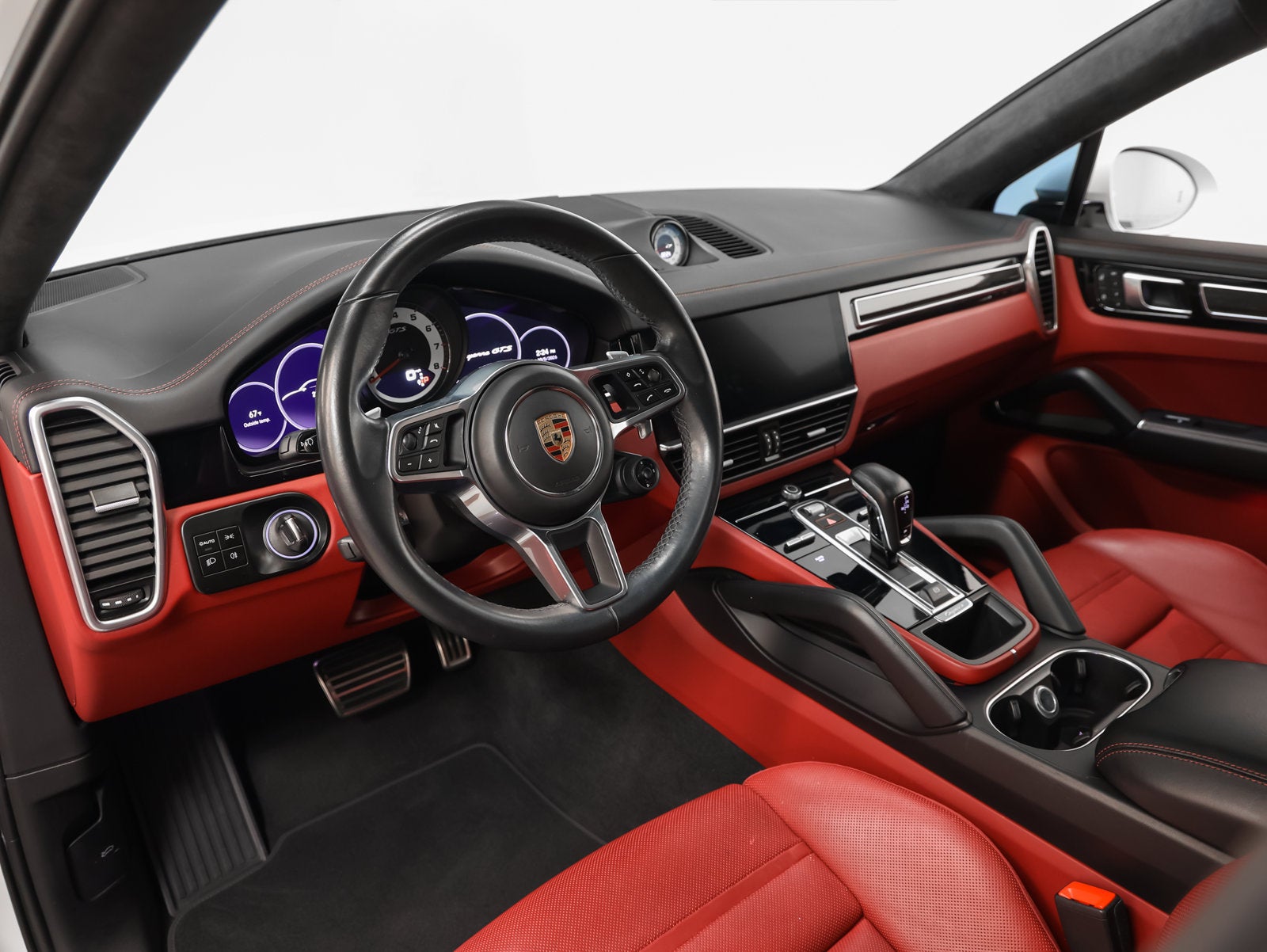 2022 Porsche Cayenne Coupe GTS